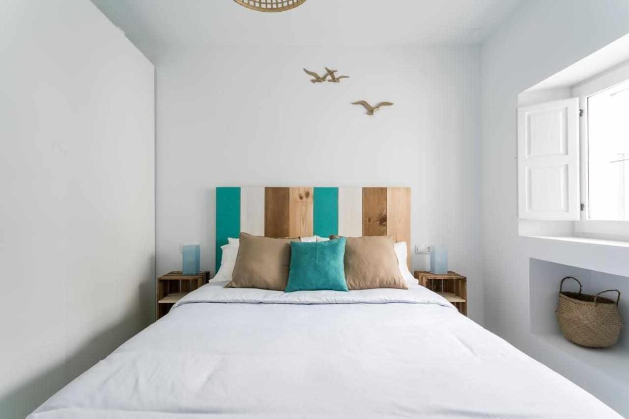 Fantastico Atico En El Casco Antiguo En A La Pla Apartman Cádiz Kültér fotó